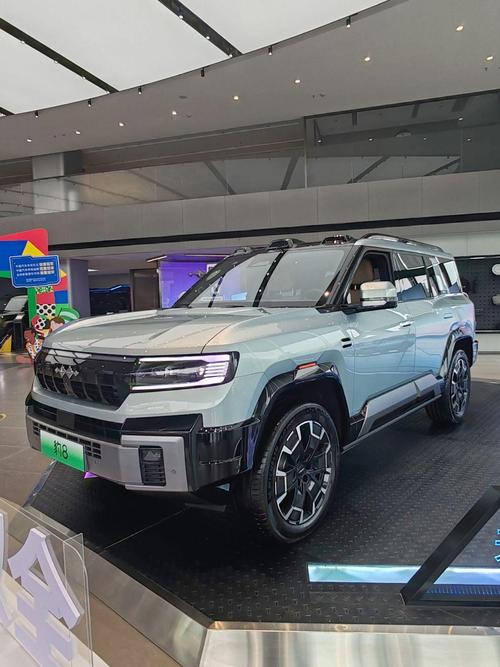 惠州17比亚迪方程豹硬派越野的爆款，英菲尼迪35周年与你共成长